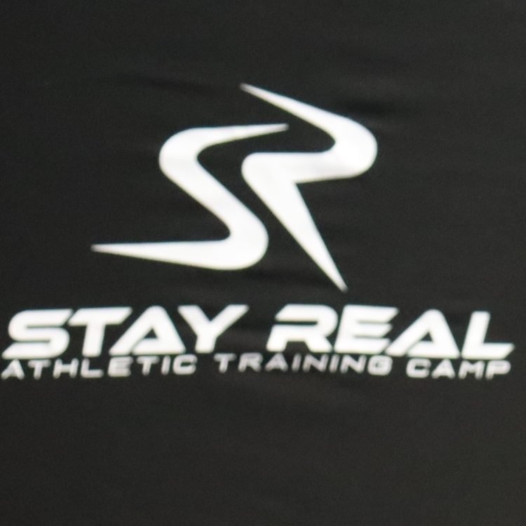 sTAY rEAL LOGO